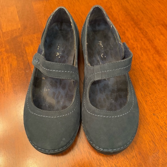 Vionic Orthaheel Harper Leather Suede Mary Jane Flat Shoes Blue US 7.5 Wide - Picture 2 of 11